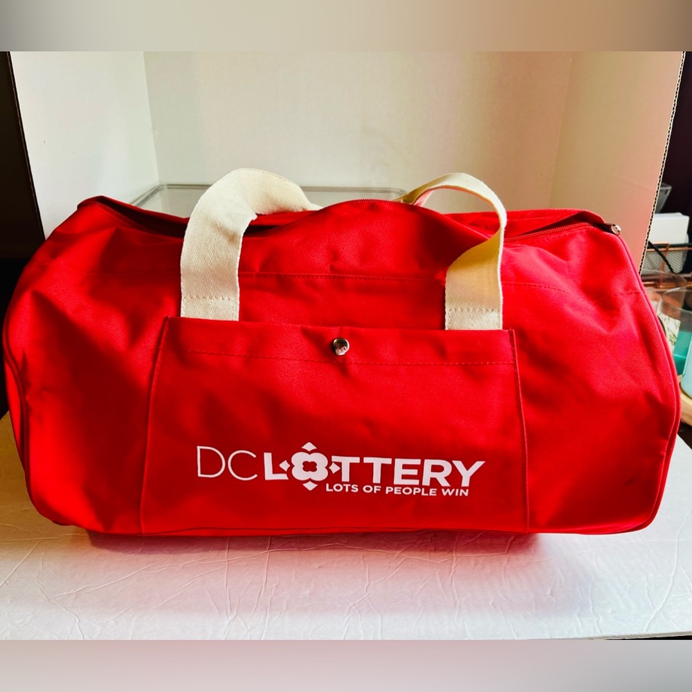 BRAND NEW RED/WHITE "DC LOTTERY" TOP HANDLE DUFFLE BAG (16" L/10" H/10"W) - Picture 2 of 9